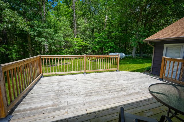 9411 Maple Hill Road, Reynolds Twp, MI 49329