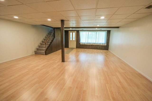 9411 Maple Hill Road, Reynolds Twp, MI 49329