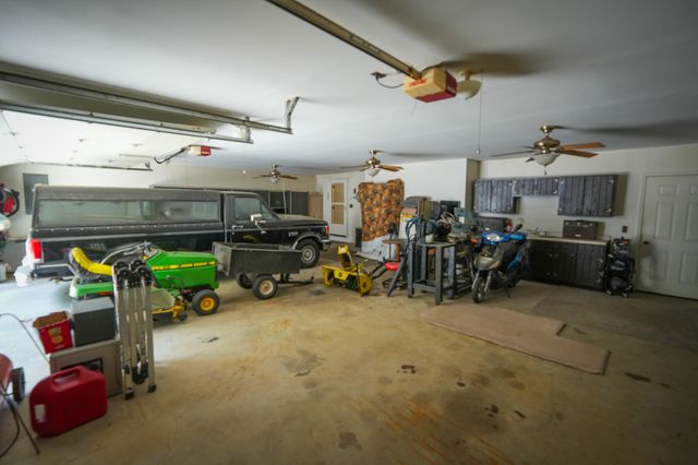 9411 Maple Hill Road, Reynolds Twp, MI 49329