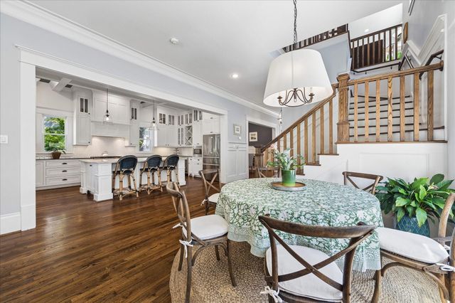 617 Harvard Street, Houston, TX 77007