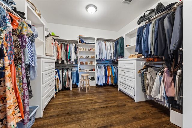 617 Harvard Street, Houston, TX 77007