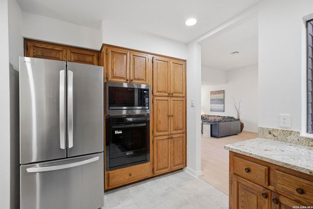6333 Rustling Way, San Antonio, TX 78249