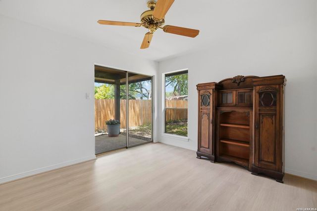 6333 Rustling Way, San Antonio, TX 78249