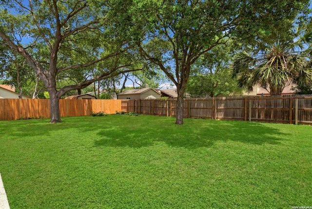 6333 Rustling Way, San Antonio, TX 78249