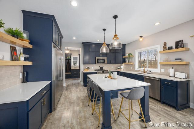 8089 Eagle Peak Drive, Georgetown Twp, MI 49428