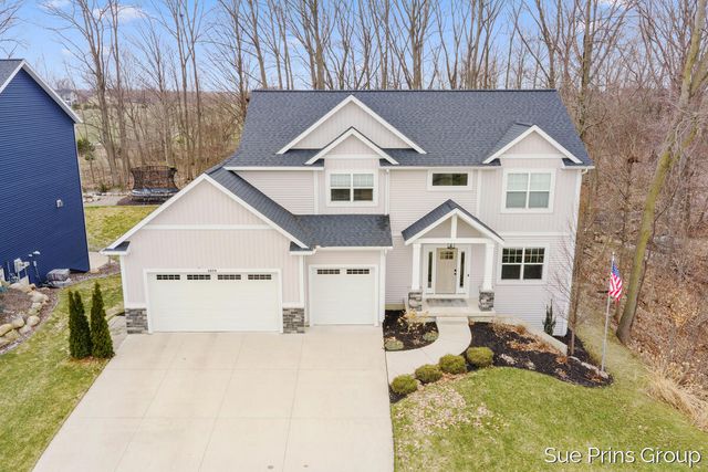 8089 Eagle Peak Drive, Georgetown Twp, MI 49428
