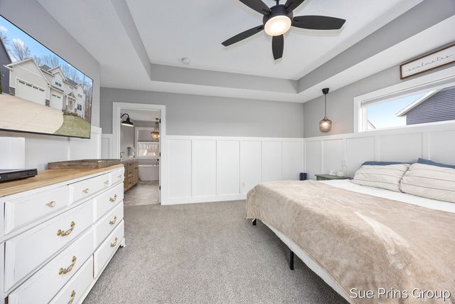 8089 Eagle Peak Drive, Georgetown Twp, MI 49428