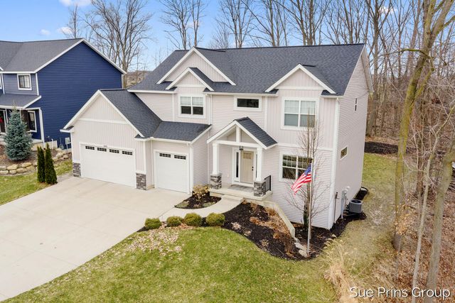 8089 Eagle Peak Drive, Georgetown Twp, MI 49428