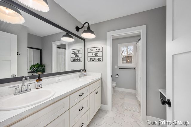 8089 Eagle Peak Drive, Georgetown Twp, MI 49428