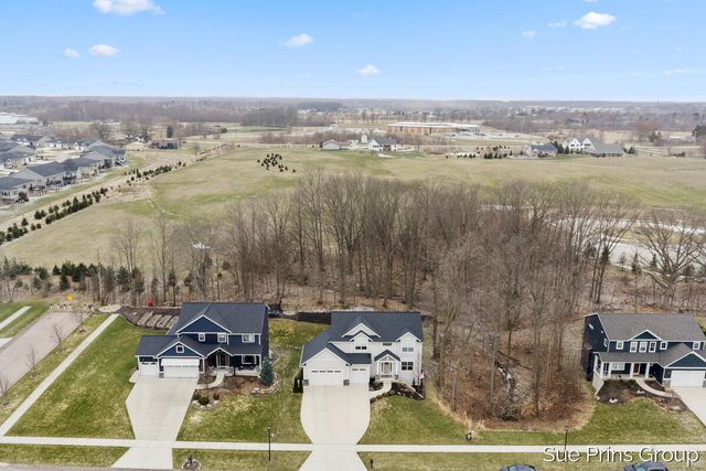 8089 Eagle Peak Drive, Georgetown Twp, MI 49428