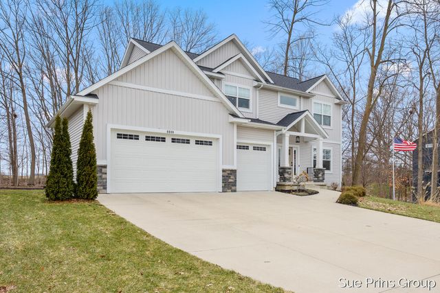 8089 Eagle Peak Drive, Georgetown Twp, MI 49428