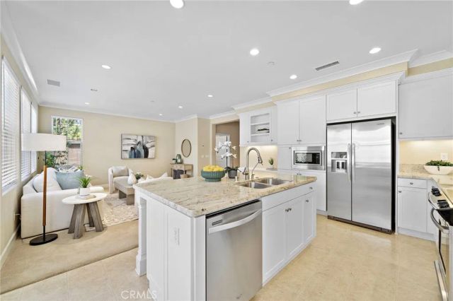 41 Coleridge, Irvine, CA 92620