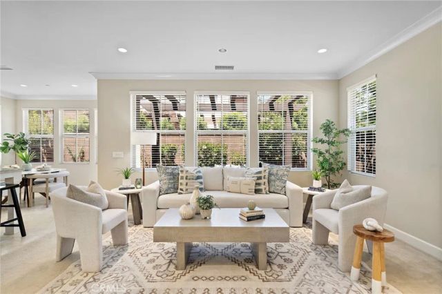 41 Coleridge, Irvine, CA 92620