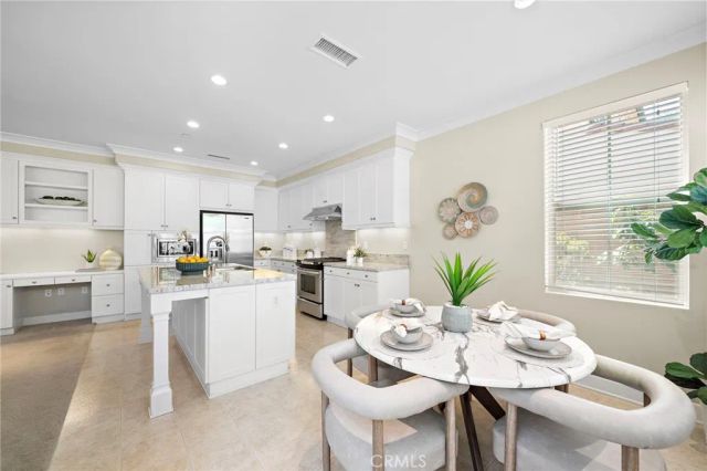41 Coleridge, Irvine, CA 92620