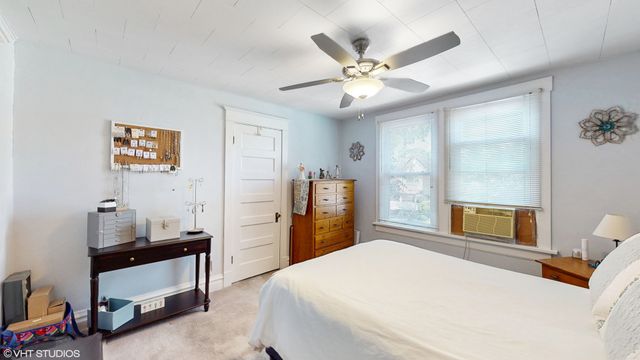 442 Hannah Avenue, Forest Park, IL 60130