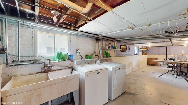 442 Hannah Avenue, Forest Park, IL 60130