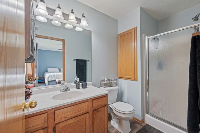 450 Fawn Circle, Pleasant Hill, IA 50327