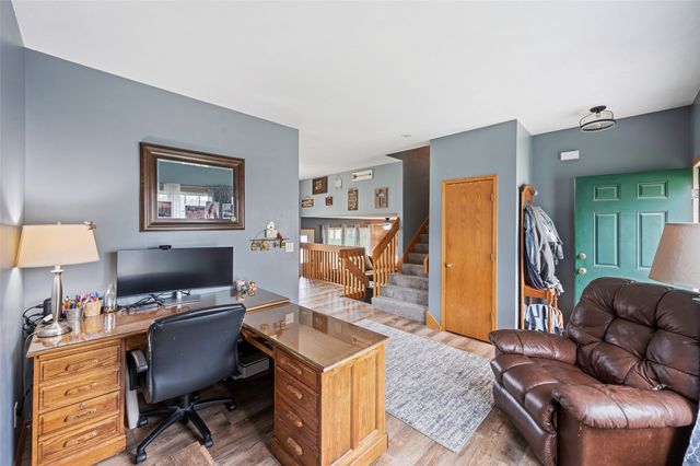 450 Fawn Circle, Pleasant Hill, IA 50327