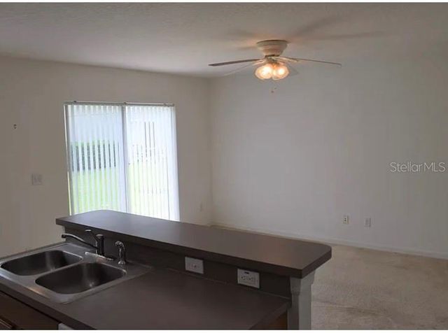 521 CRESTING OAK CIRCLE 76, Orlando, FL 32824