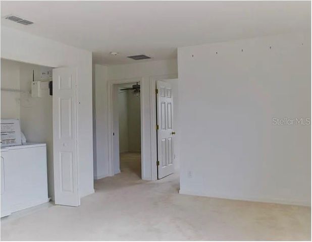 521 CRESTING OAK CIRCLE 76, Orlando, FL 32824