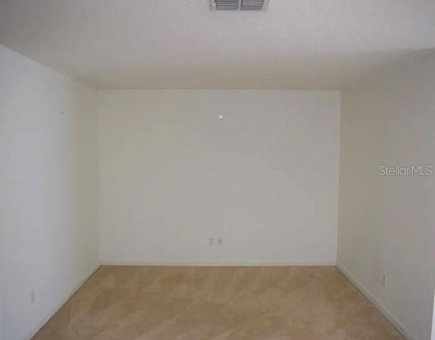 521 CRESTING OAK CIRCLE 76, Orlando, FL 32824