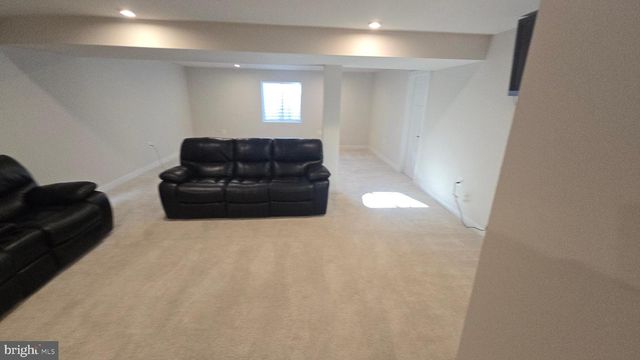 263 HYDRO RD, Inwood, WV 25428