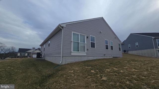 263 HYDRO RD, Inwood, WV 25428