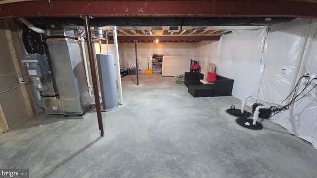 263 HYDRO RD, Inwood, WV 25428