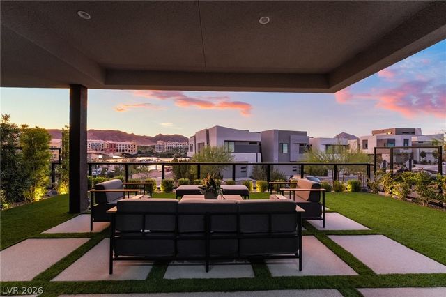 46 Promenade Isle Lane, Henderson, NV 89011