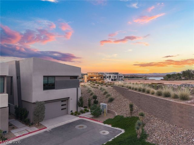 46 Promenade Isle Lane, Henderson, NV 89011