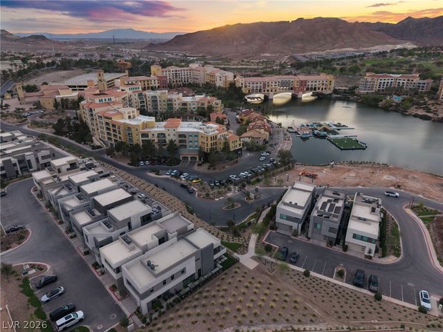 46 Promenade Isle Lane, Henderson, NV 89011