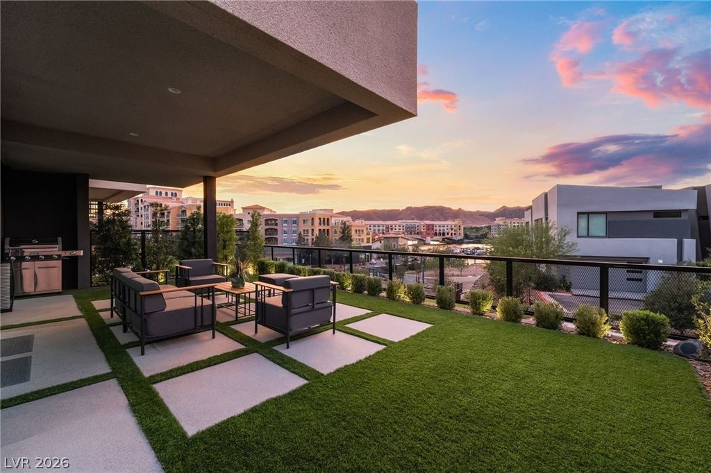 46 Promenade Isle Lane, Henderson, NV 89011