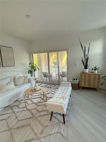 8999 NW 107th Ct 216-1, Doral, FL 33178