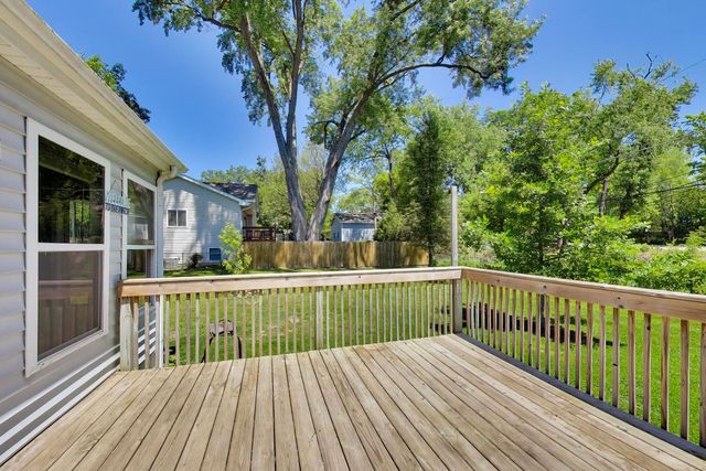 420 Lily Lane, Lakemoor, IL 60051