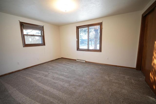 530 LORRAINE LANE, Green Bay, WI 54311