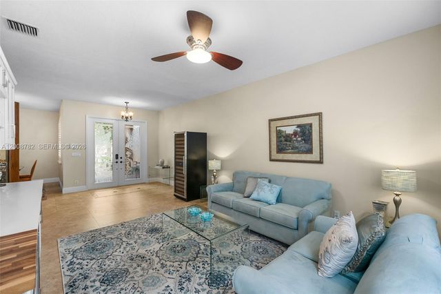 7199 Via Leonardo, Lake Worth, FL 33467