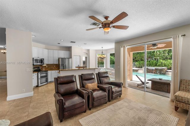 7199 Via Leonardo, Lake Worth, FL 33467