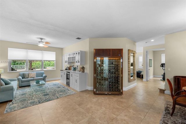 7199 Via Leonardo, Lake Worth, FL 33467
