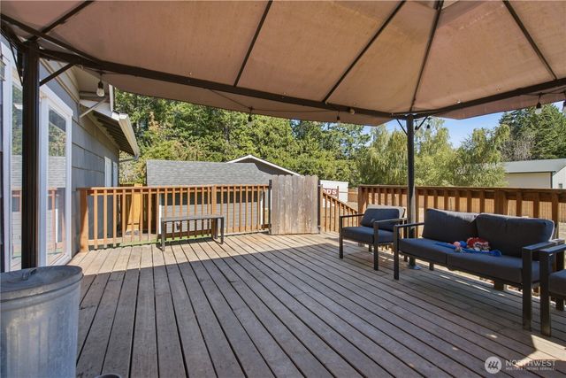 5253 Banner Road SE, Port Orchard, WA 98367