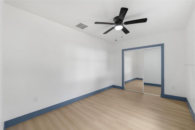 8508 SUNBEAM LN, Tampa, FL 33615