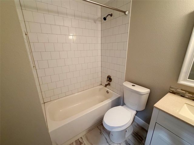 312 WADE AVENUE, Deland, FL 32724