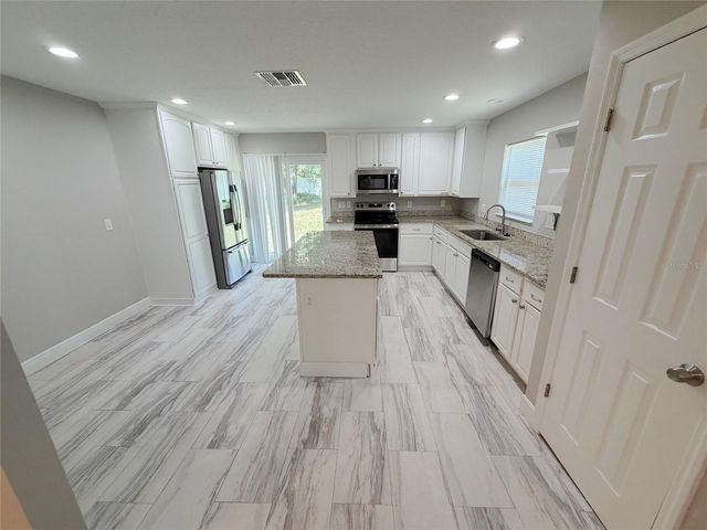 312 WADE AVENUE, Deland, FL 32724