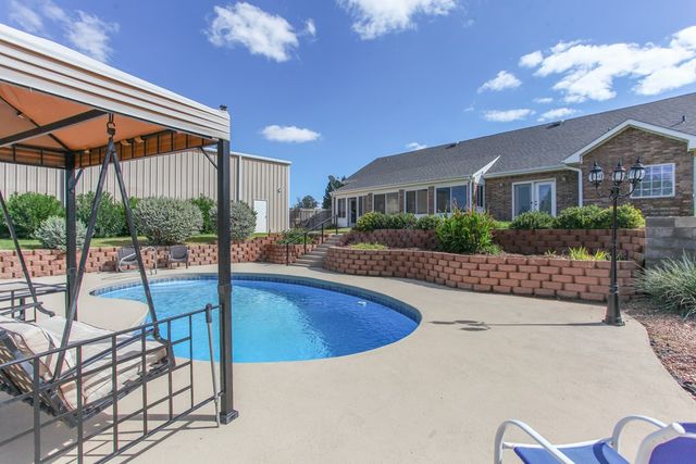 2405 E 25th St, Big Spring, TX 79720