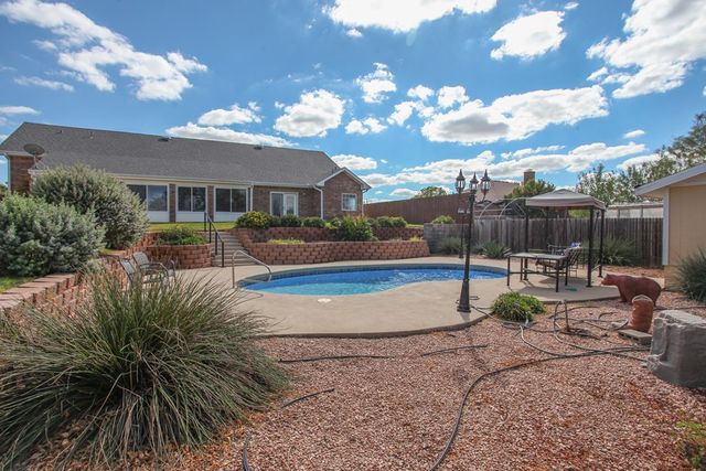 2405 E 25th St, Big Spring, TX 79720