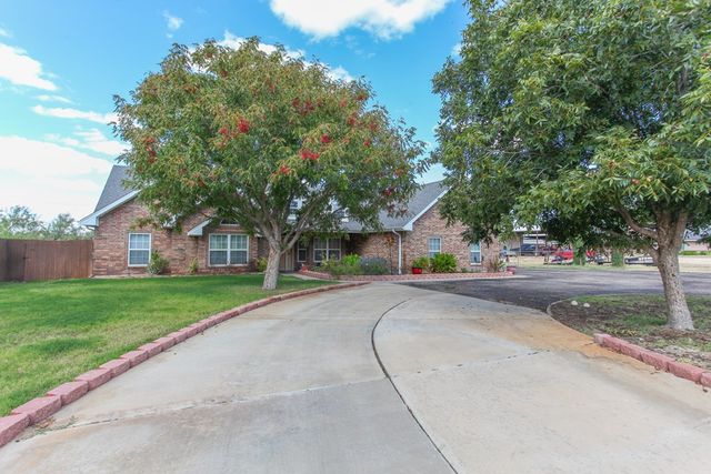 2405 E 25th St, Big Spring, TX 79720