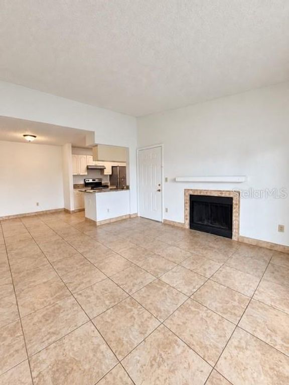 Image 9 of property listing at 2550 N ALAFAYA TRAIL 6305, Orlando, FL 32826