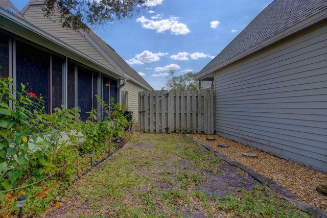 168 Ocean Hollow Ln, St Augustine, FL 32084