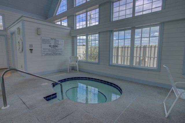 168 Ocean Hollow Ln, St Augustine, FL 32084