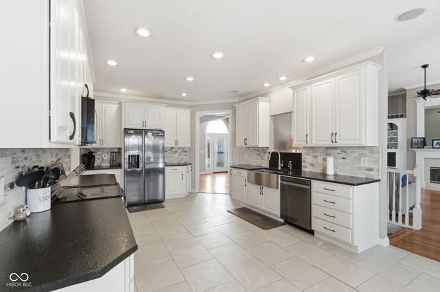 22630 Lamong Road, Sheridan, IN 46069