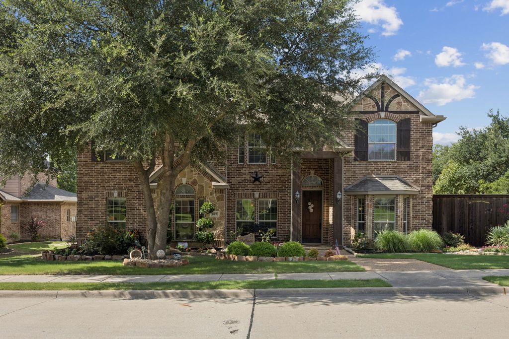 825 Windham Drive, Rockwall, TX 75087
